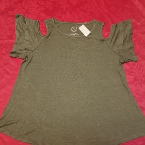 BNWT Maurice brand olive green top